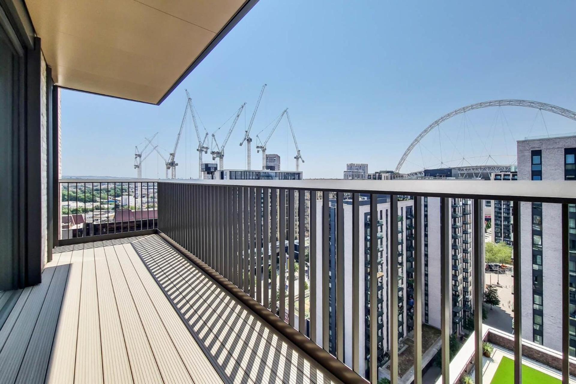 Botanical-Inspired Apartments At Repton Gardens Right In The Heart Of Wembley Park 런던 외부 사진
