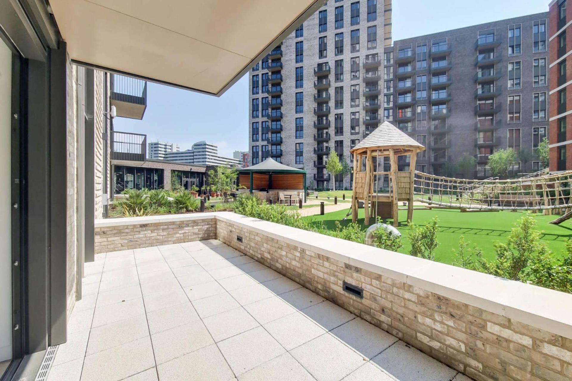 Botanical-Inspired Apartments At Repton Gardens Right In The Heart Of Wembley Park 런던 외부 사진