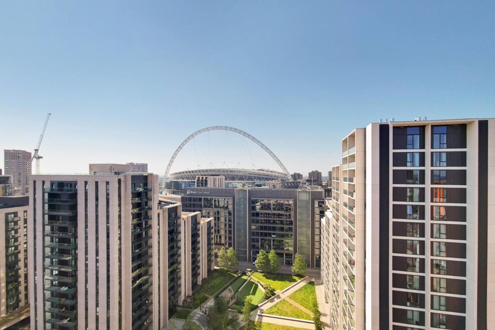 Botanical-Inspired Apartments At Repton Gardens Right In The Heart Of Wembley Park 런던 외부 사진
