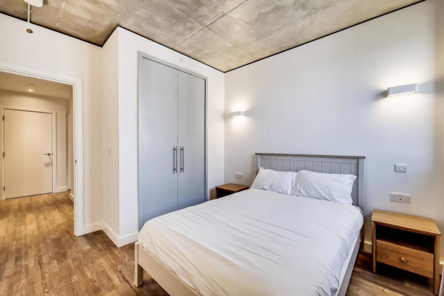 Botanical-Inspired Apartments At Repton Gardens Right In The Heart Of Wembley Park 런던 외부 사진